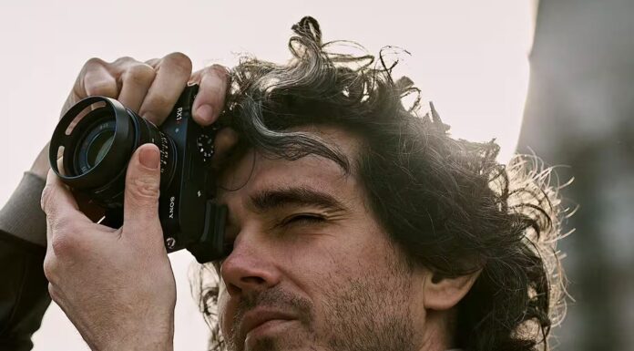 Sony RX1R III : Appareil Photo Compact Plein Format 61 MP avec Optique ZEISS 35mm F2 | Qualité Pro Ultra-Compacte