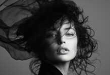 Richard Avedon: le photographe qui a fait de la surface une vérité Richard Avedon
