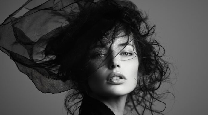 Richard Avedon: le photographe qui a fait de la surface une vérité Richard Avedon
